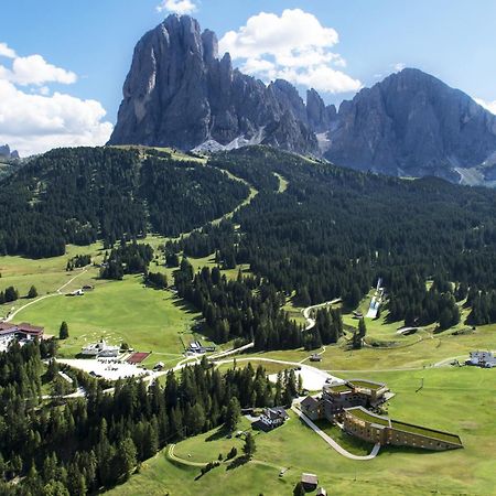 מלון Santa Cristina Val Gardena Cendevaves Alpine Silence מראה חיצוני תמונה